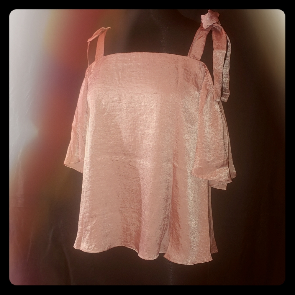 Soprano Cold Shoulder Bell Sleeve Tie Blouse